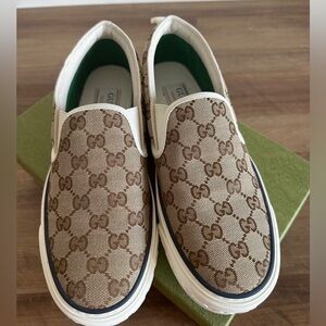 Women’s Gucci Tennis 1977 Slip-On, size 40